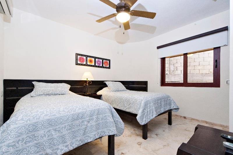 El Faro Oceanfront Apartamento *