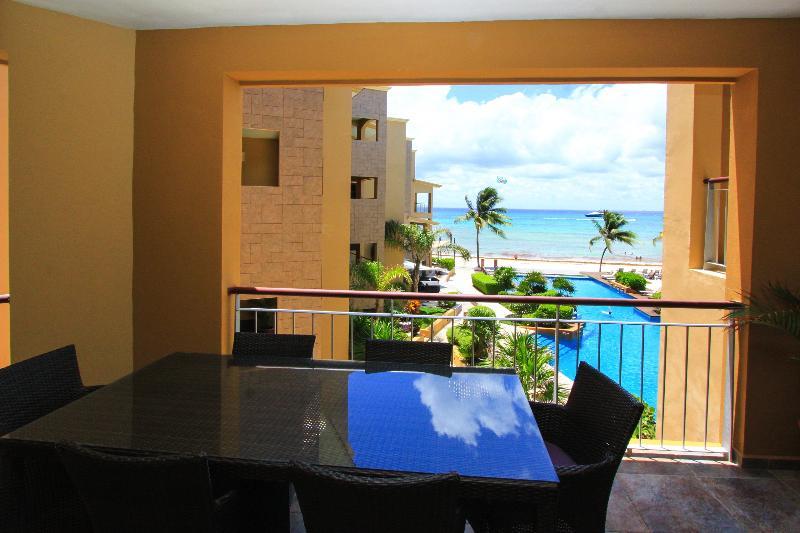 El Faro Oceanfront * Playa del Carmen