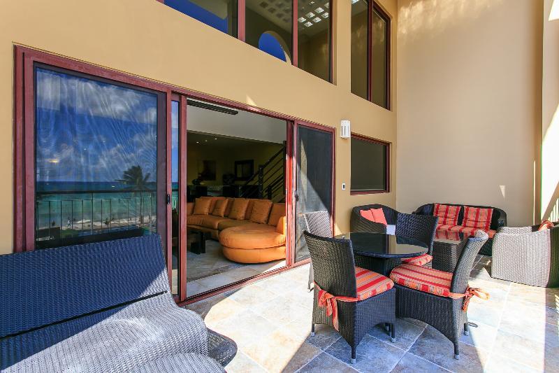 El Faro Oceanfront Apartamento