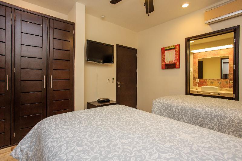 El Faro Oceanfront Apartamento *